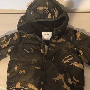 Old Navy Kids Camo Puffer Jacket
